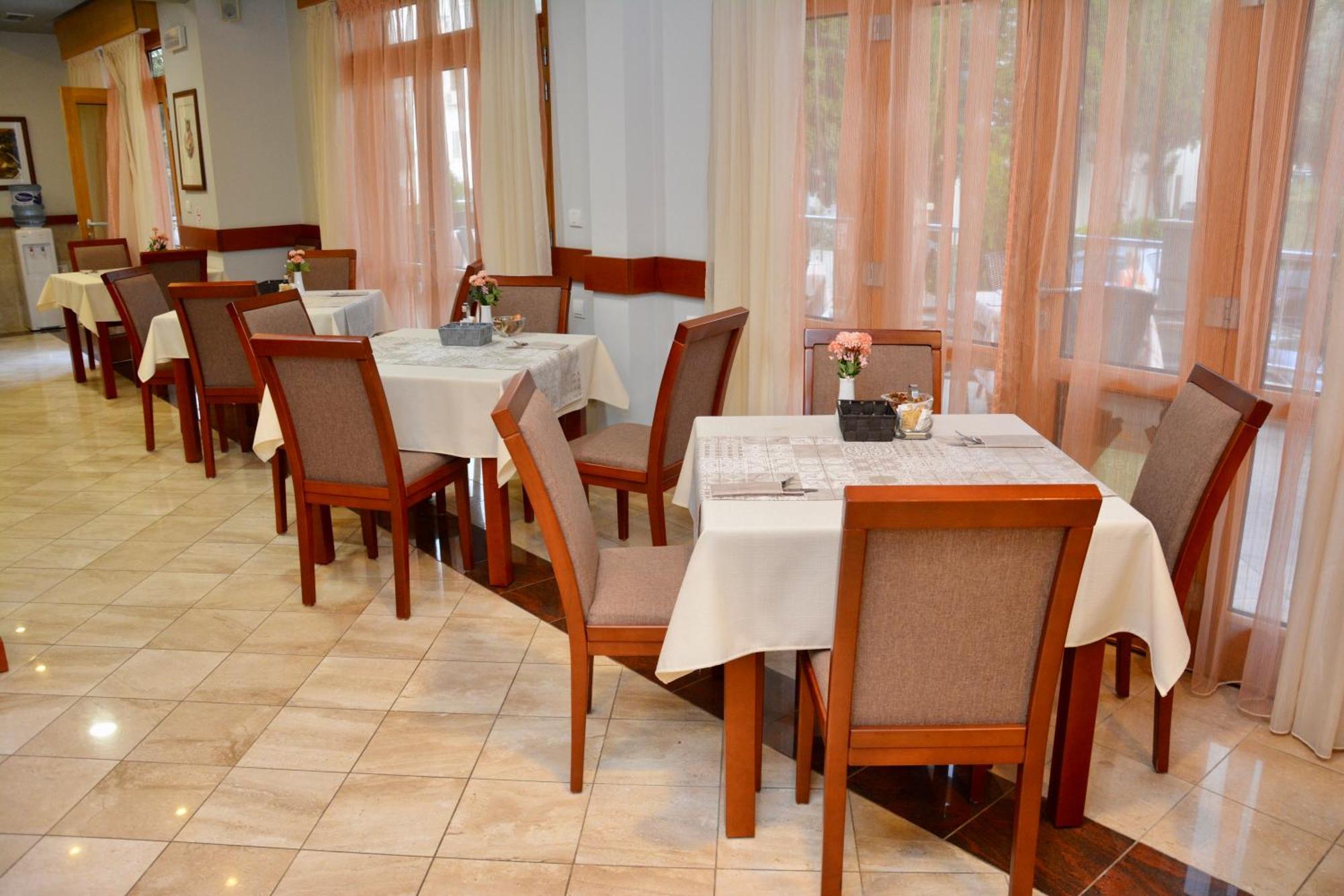 Stella Di Mare 4* Budva