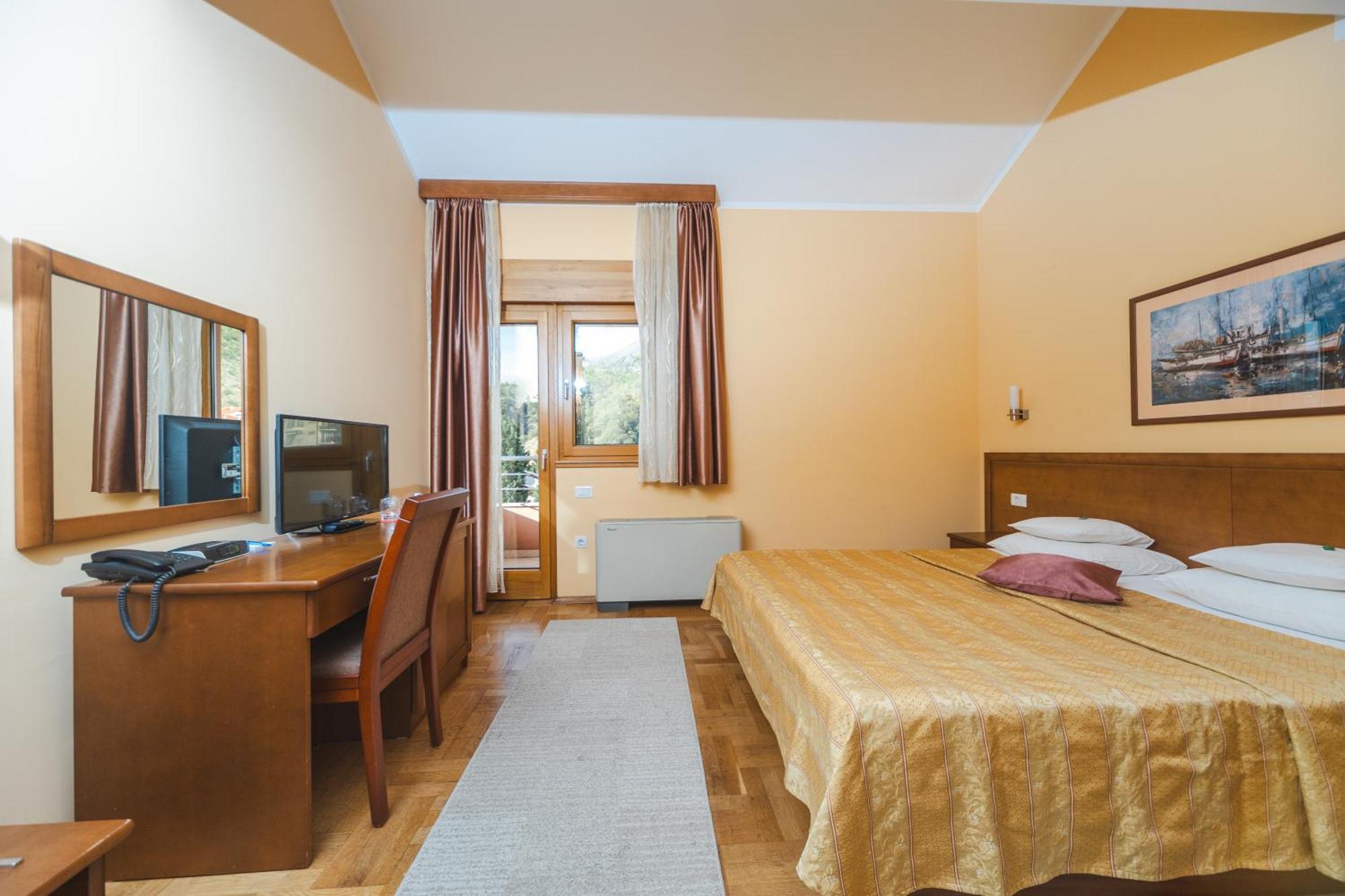 Stella Di Mare 4* Budva